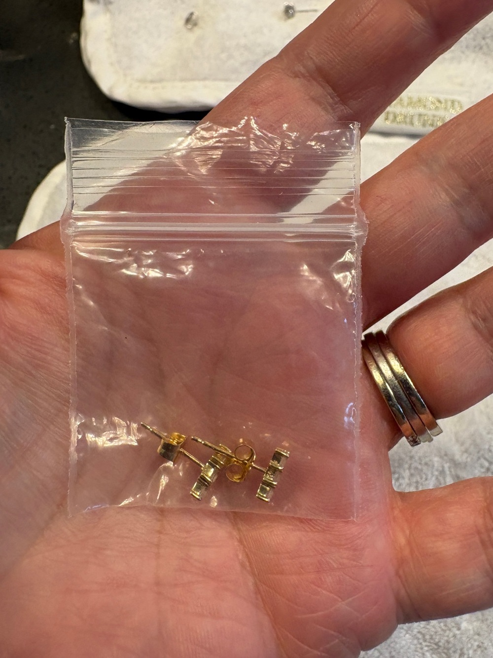 Mejuri white sapphire line stud earrings in gold - Picture 7 of 7